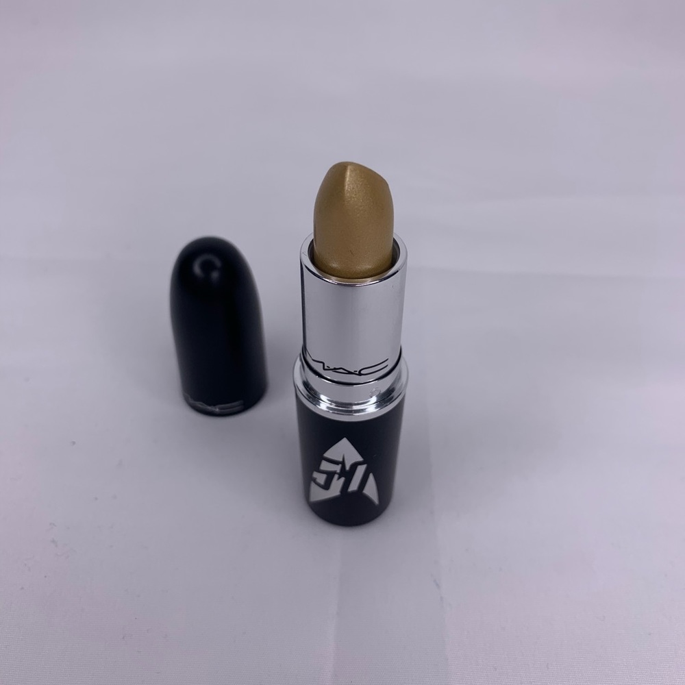 MAC x STAR TREK 50th ANNIVERSARY lipstick